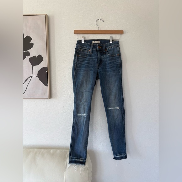 Madewell Blue Skinny Jeans - Picture 5 of 10